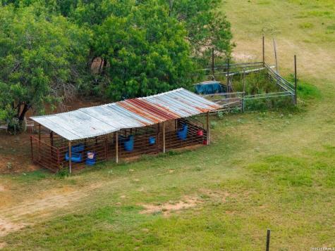 1470 Patton Road Somerset TX 78069