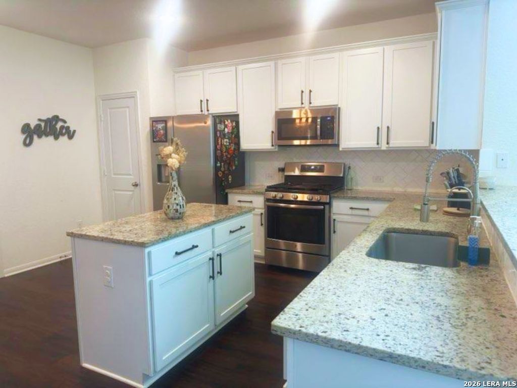 8915 Pembridge Way Converse TX 78109