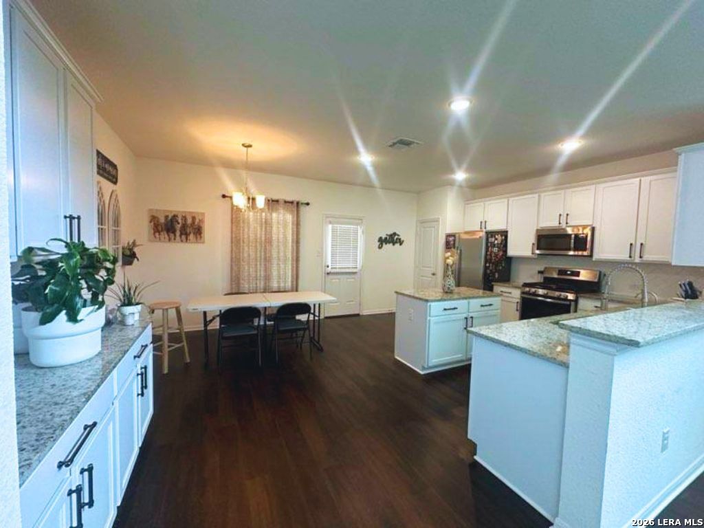 8915 Pembridge Way Converse TX 78109