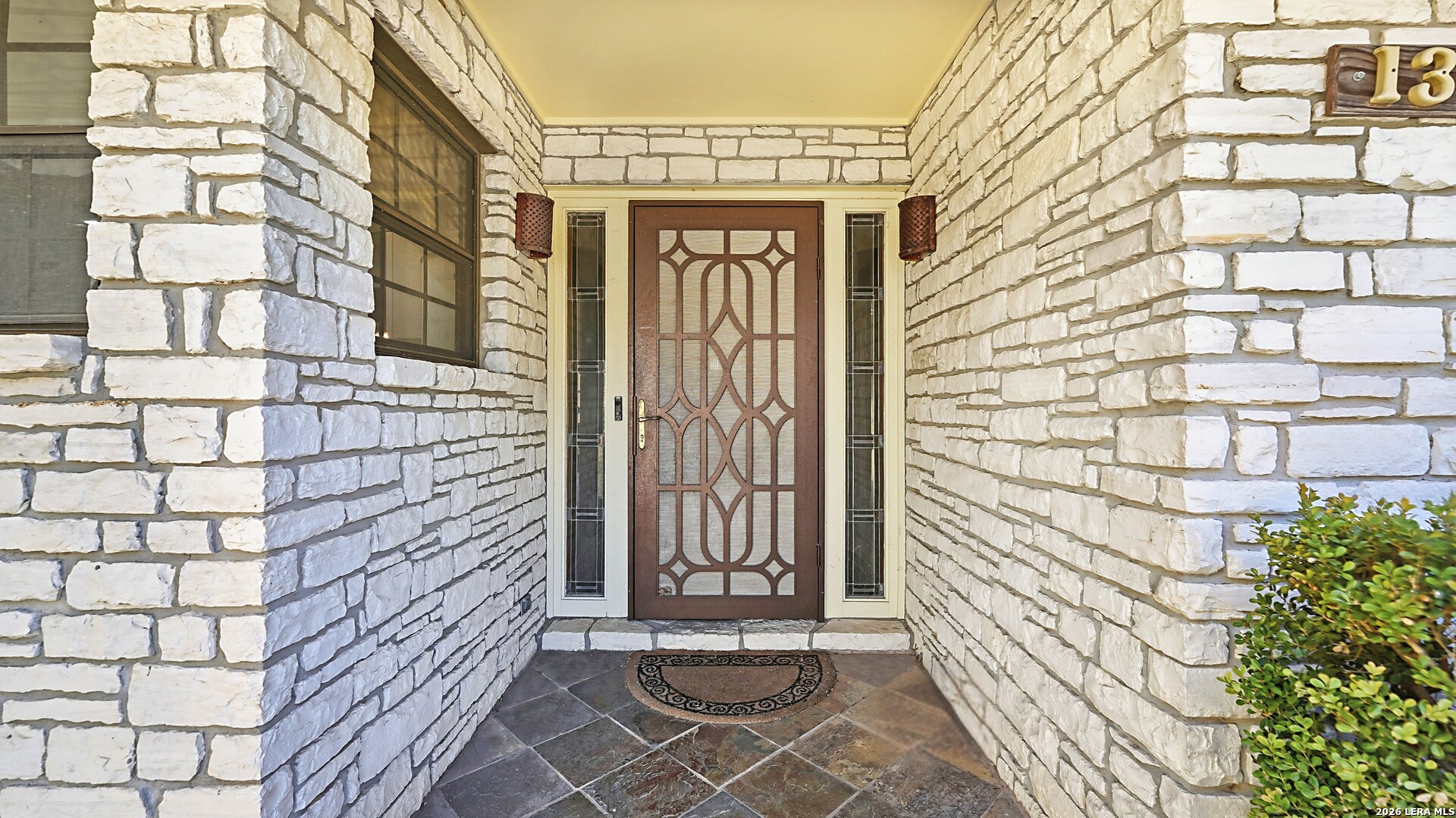 132 W Outer Drive Canyon Lake TX 78133