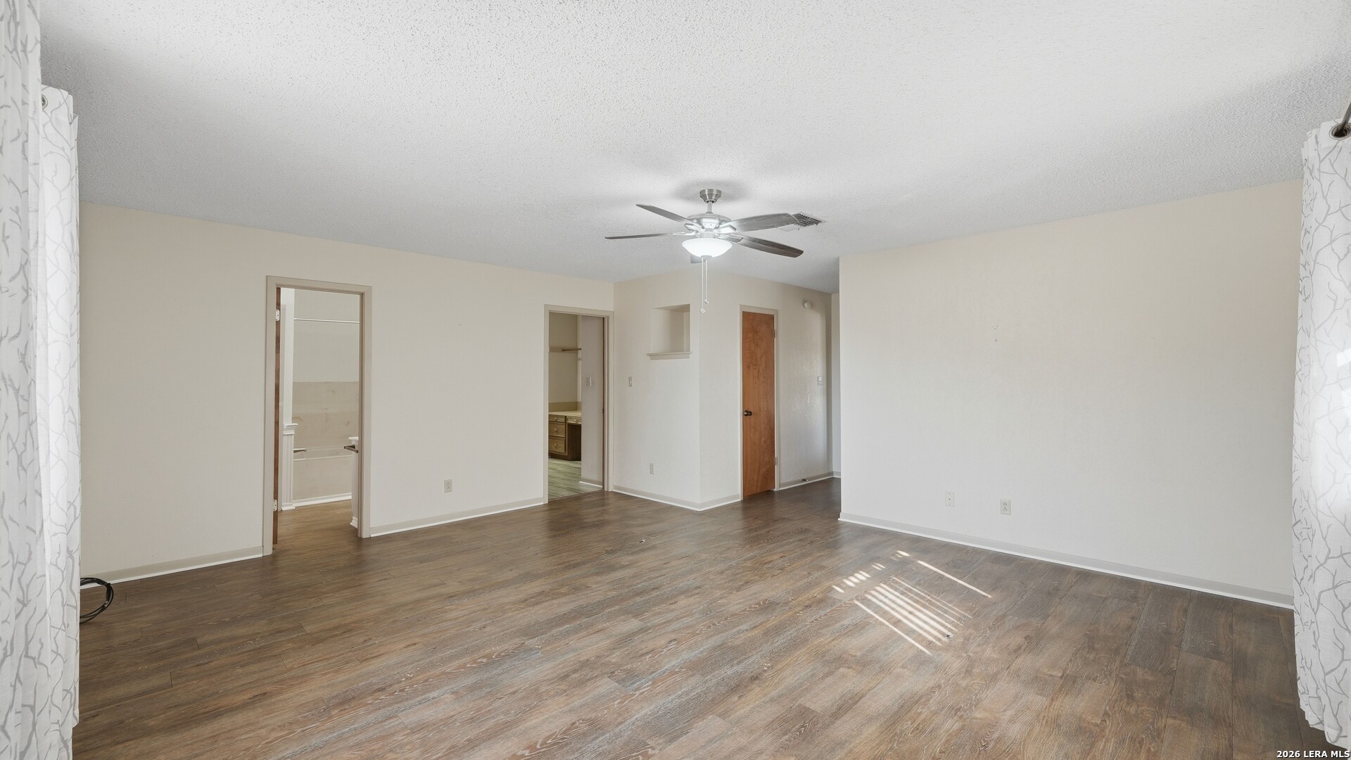 132 W Outer Drive Canyon Lake TX 78133