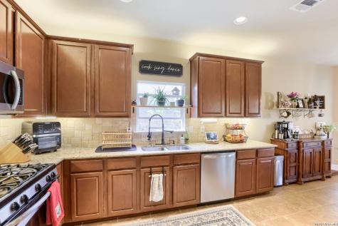 27035 Hardy Run Boerne TX 78015