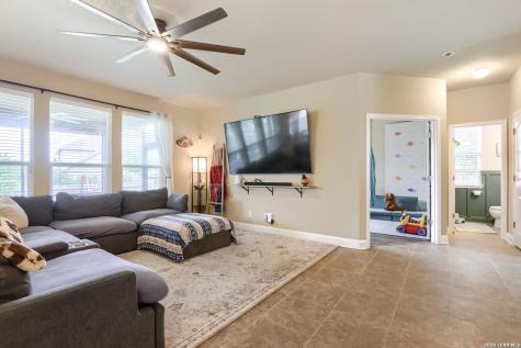 27035 Hardy Run Boerne TX 78015