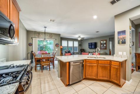 12434 Modena Bay San Antonio TX 78253