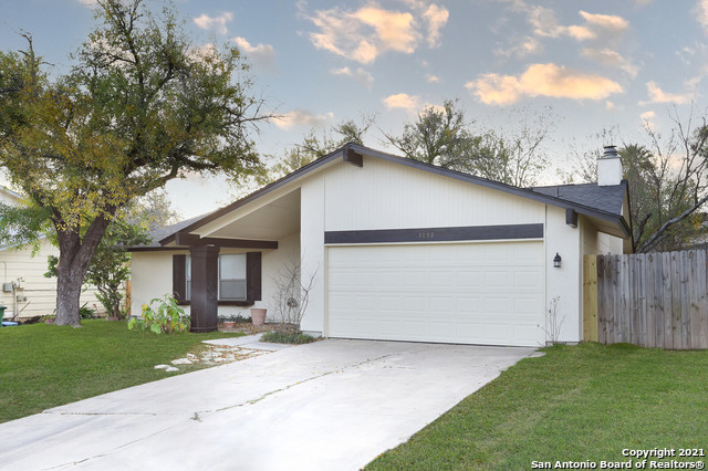 1151 S Ellison Drive San Antonio TX 78245