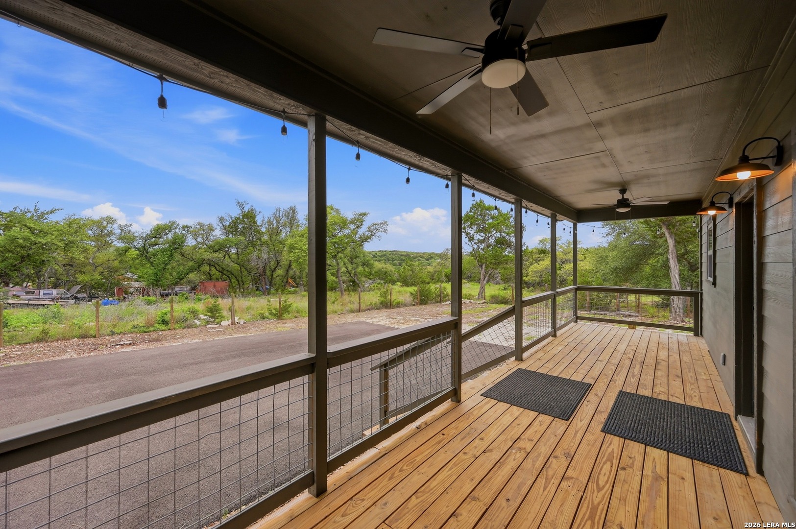 833 Canyon Oaks Drive Canyon Lake TX 78133