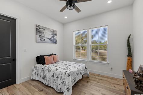 1090 Pegasus Spring Branch TX 78070