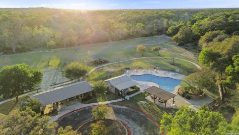1090 Pegasus Spring Branch TX 78070