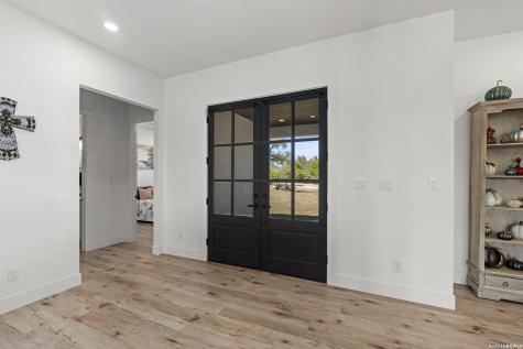 1090 Pegasus Spring Branch TX 78070