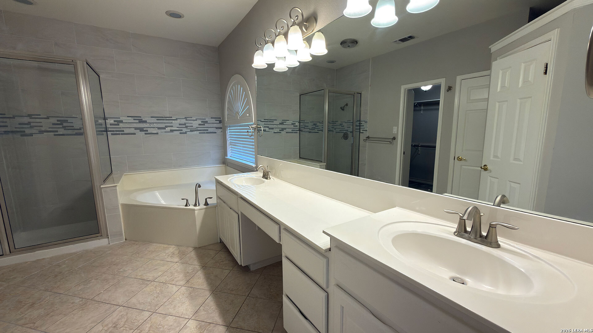 1514 Hearthstone San Antonio TX 78258