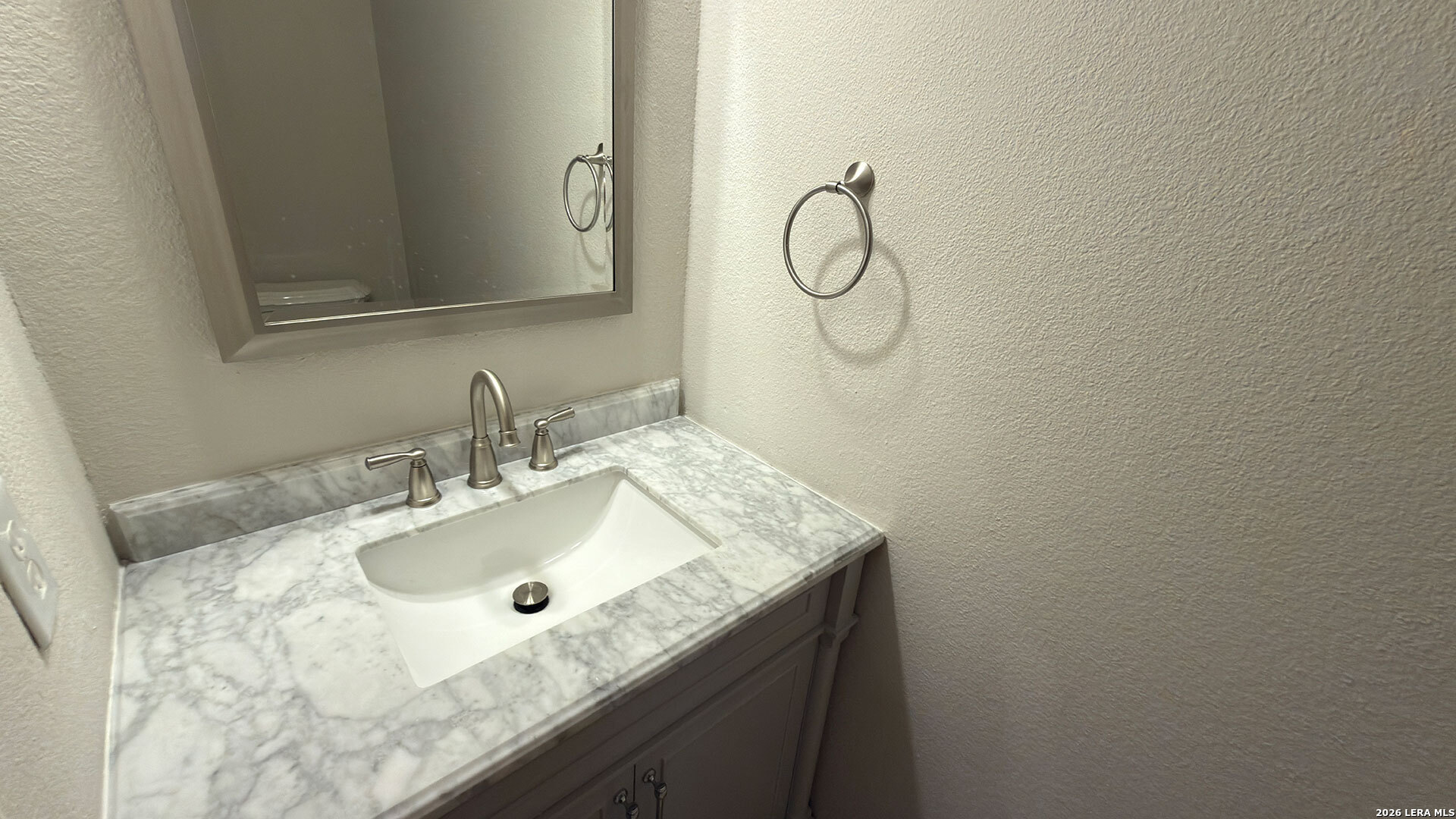 1514 Hearthstone San Antonio TX 78258