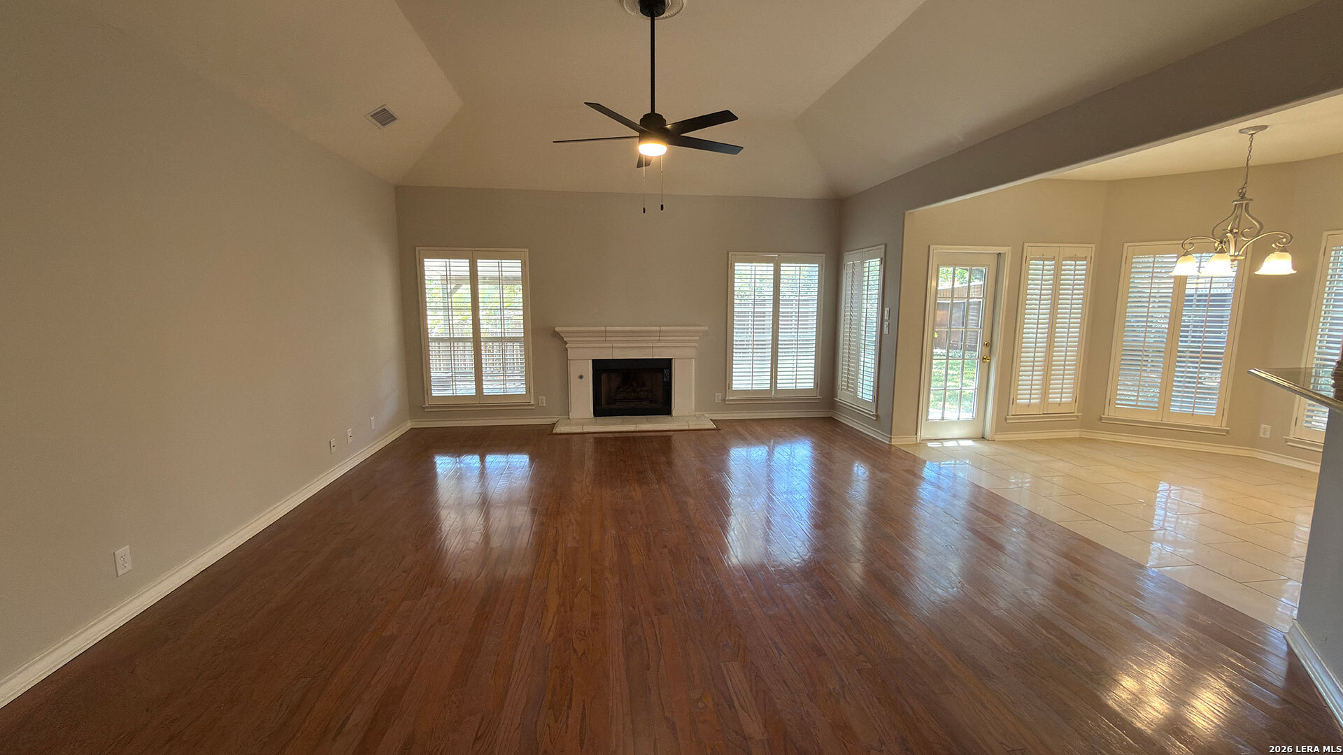 1514 Hearthstone San Antonio TX 78258