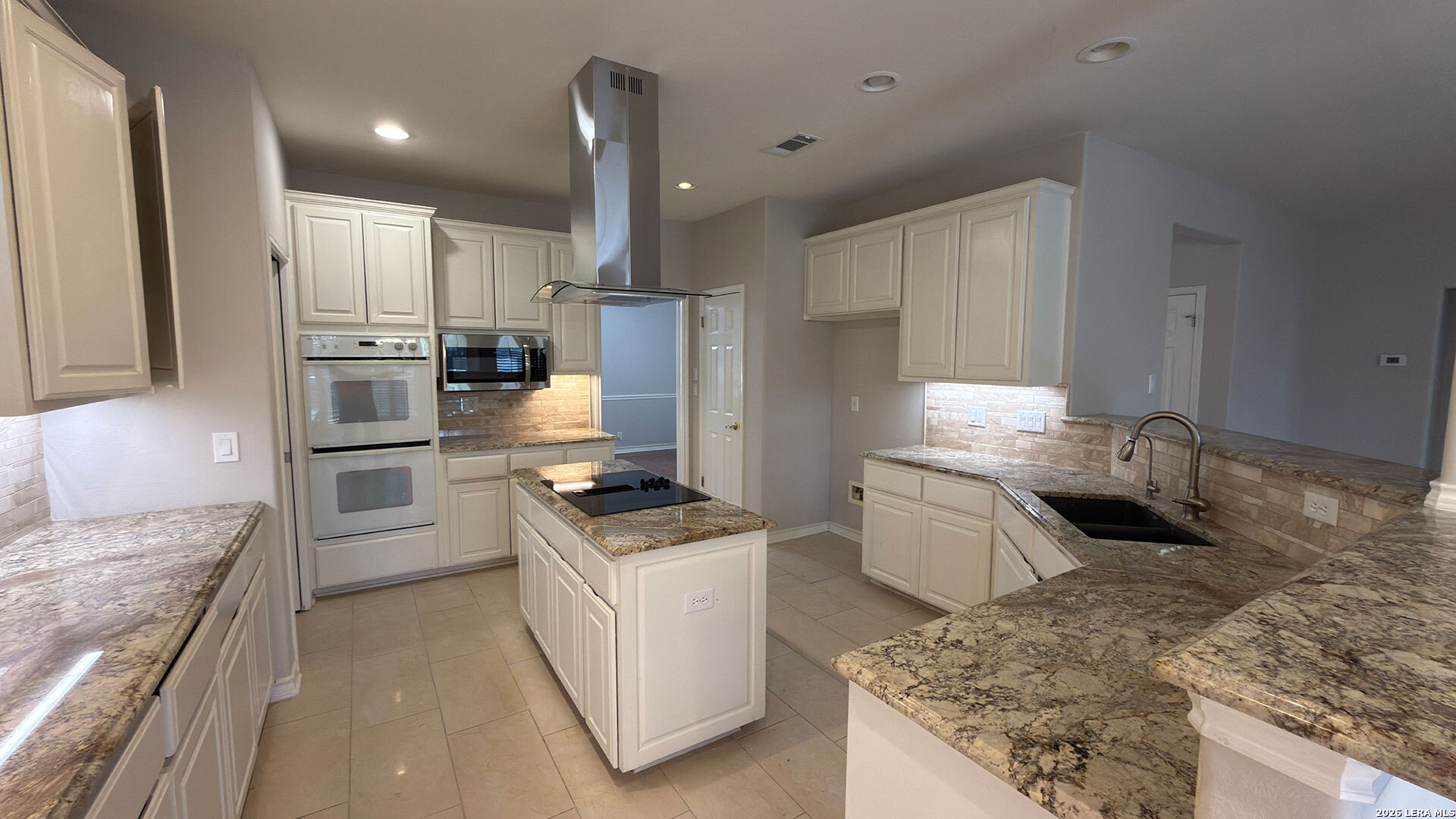 1514 Hearthstone San Antonio TX 78258