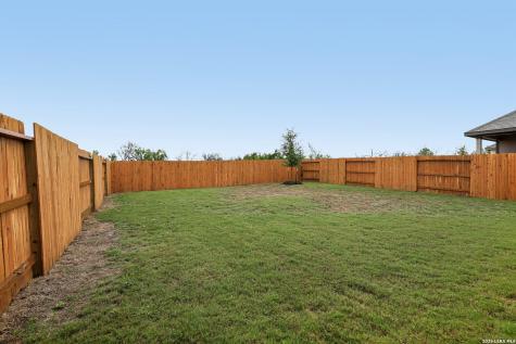 9606 Nubuck Branch Converse TX 78109