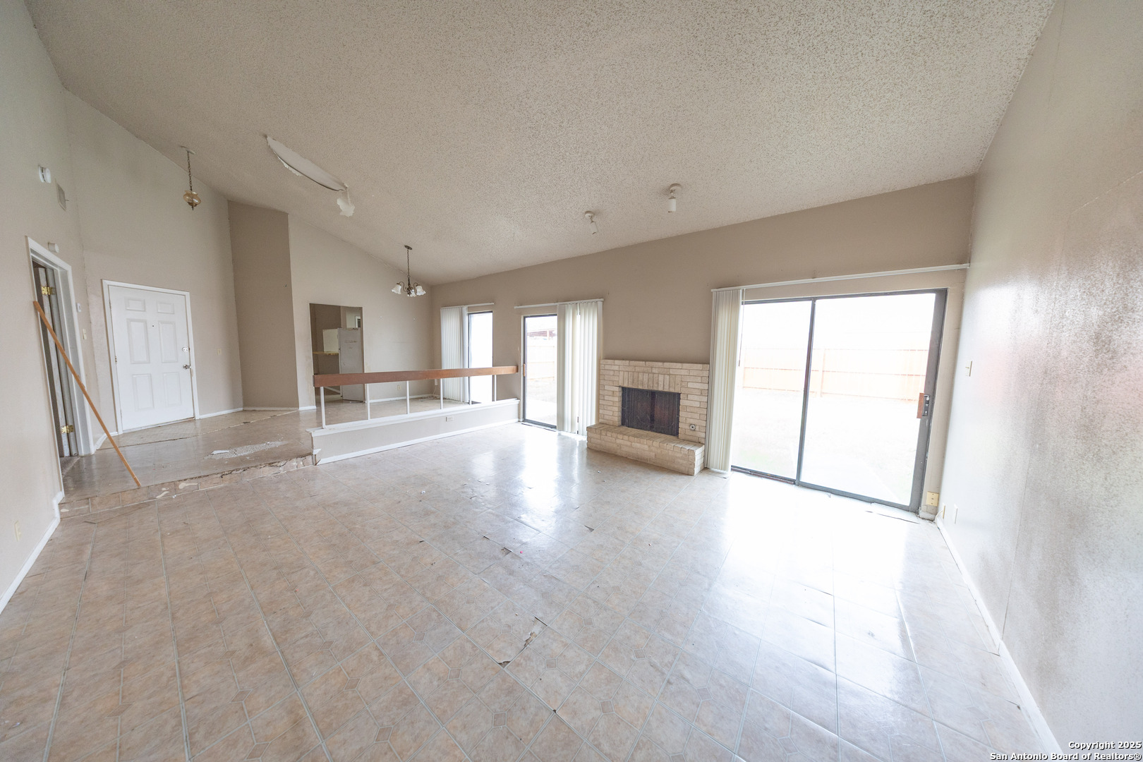 6915 Brecon San Antonio TX 78239