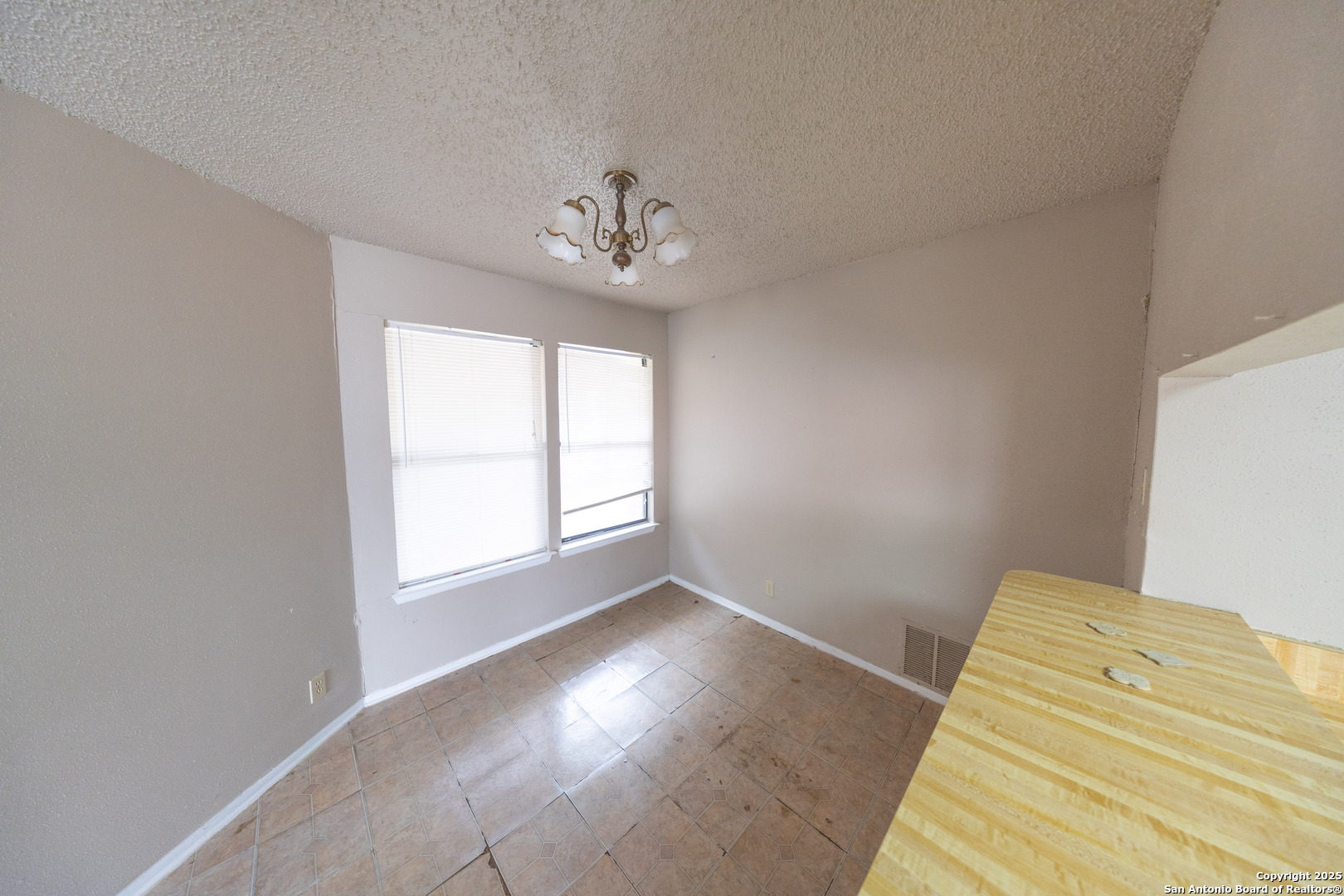 6915 Brecon San Antonio TX 78239