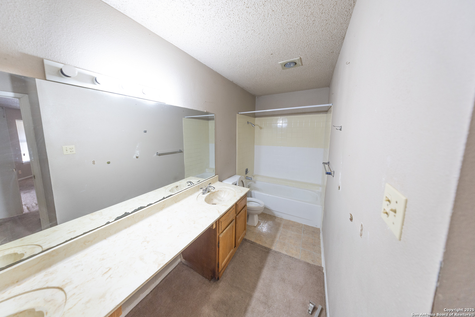 6915 Brecon San Antonio TX 78239