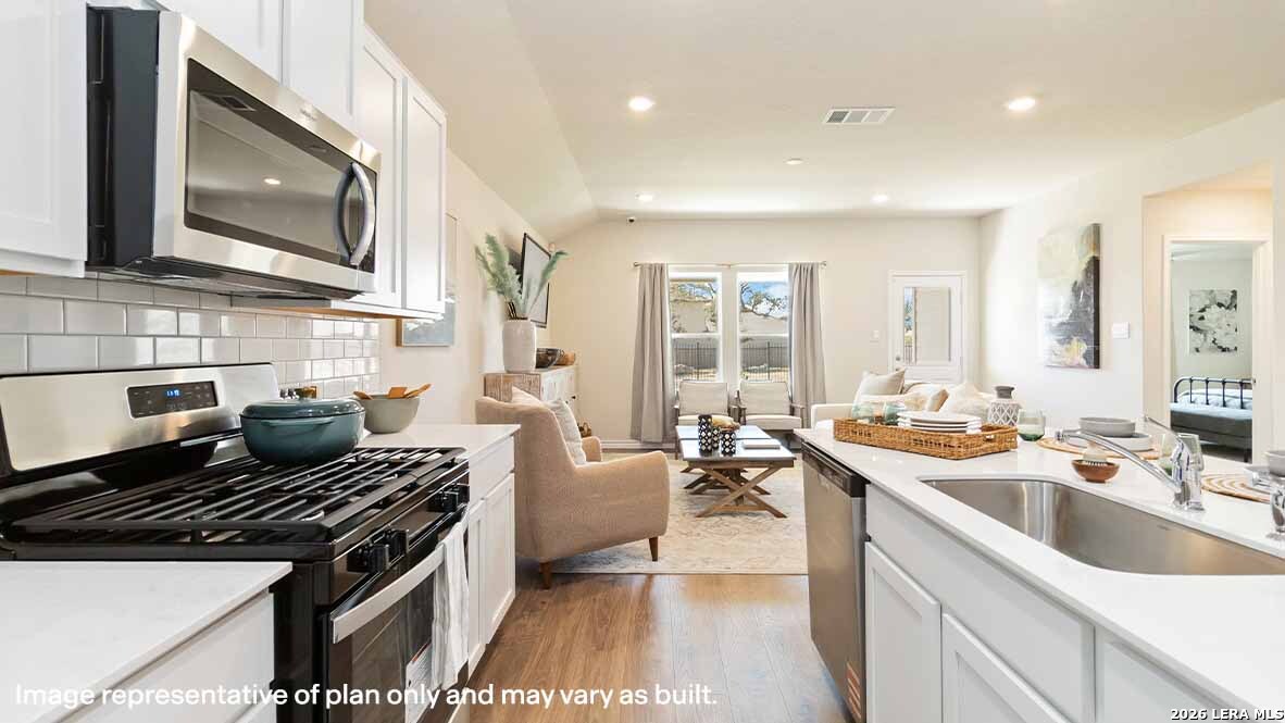115 Hazel Peak Boerne TX 78006