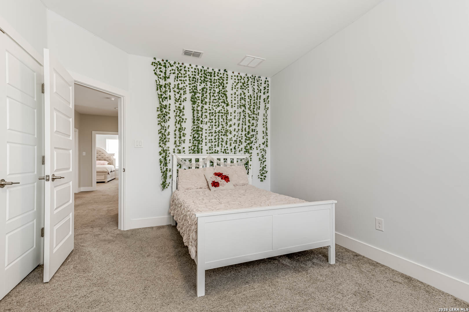 1426 E Sandalwood Lane San Antonio TX 78209