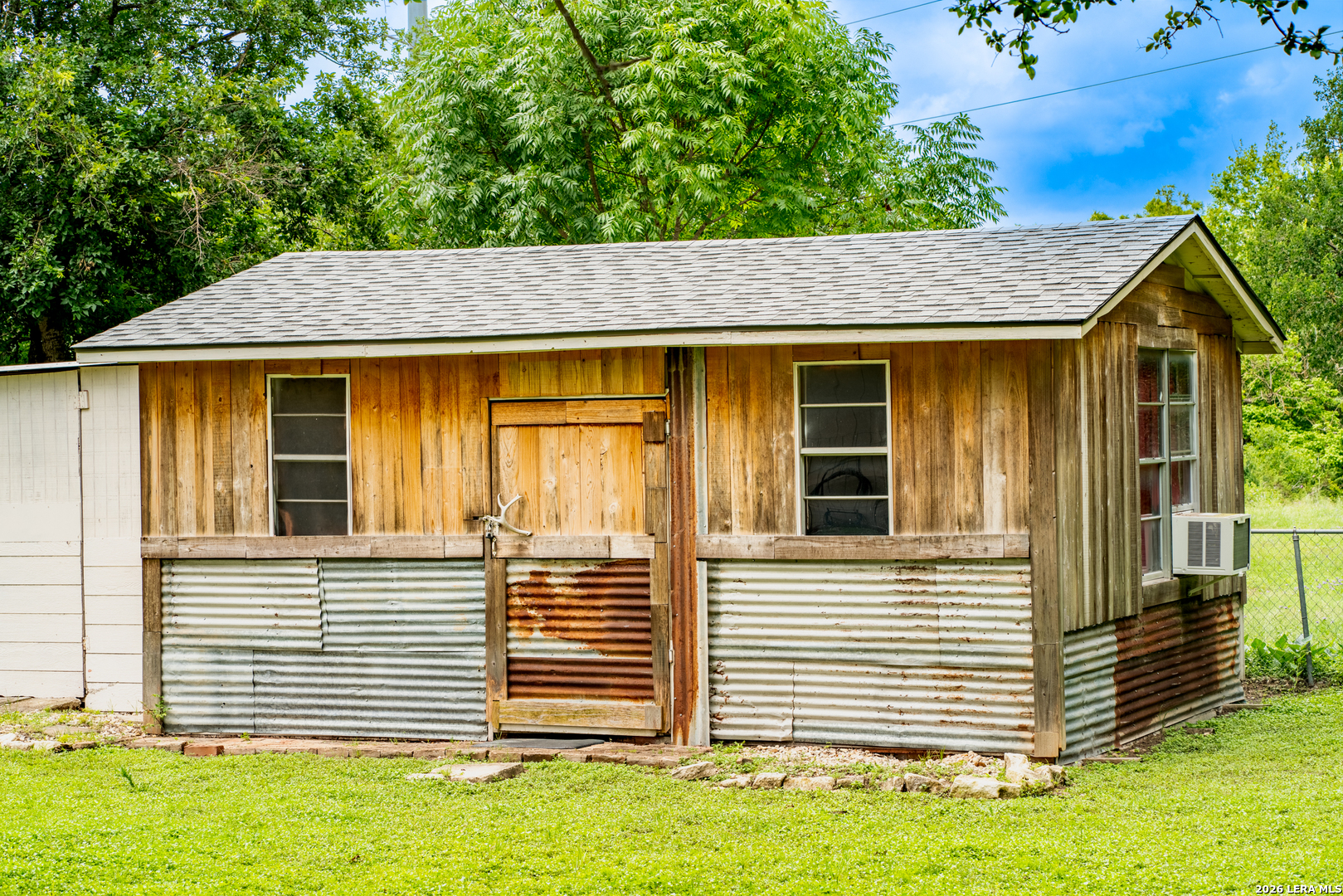 1107 Donna Kay Drive Kerrville TX 78028
