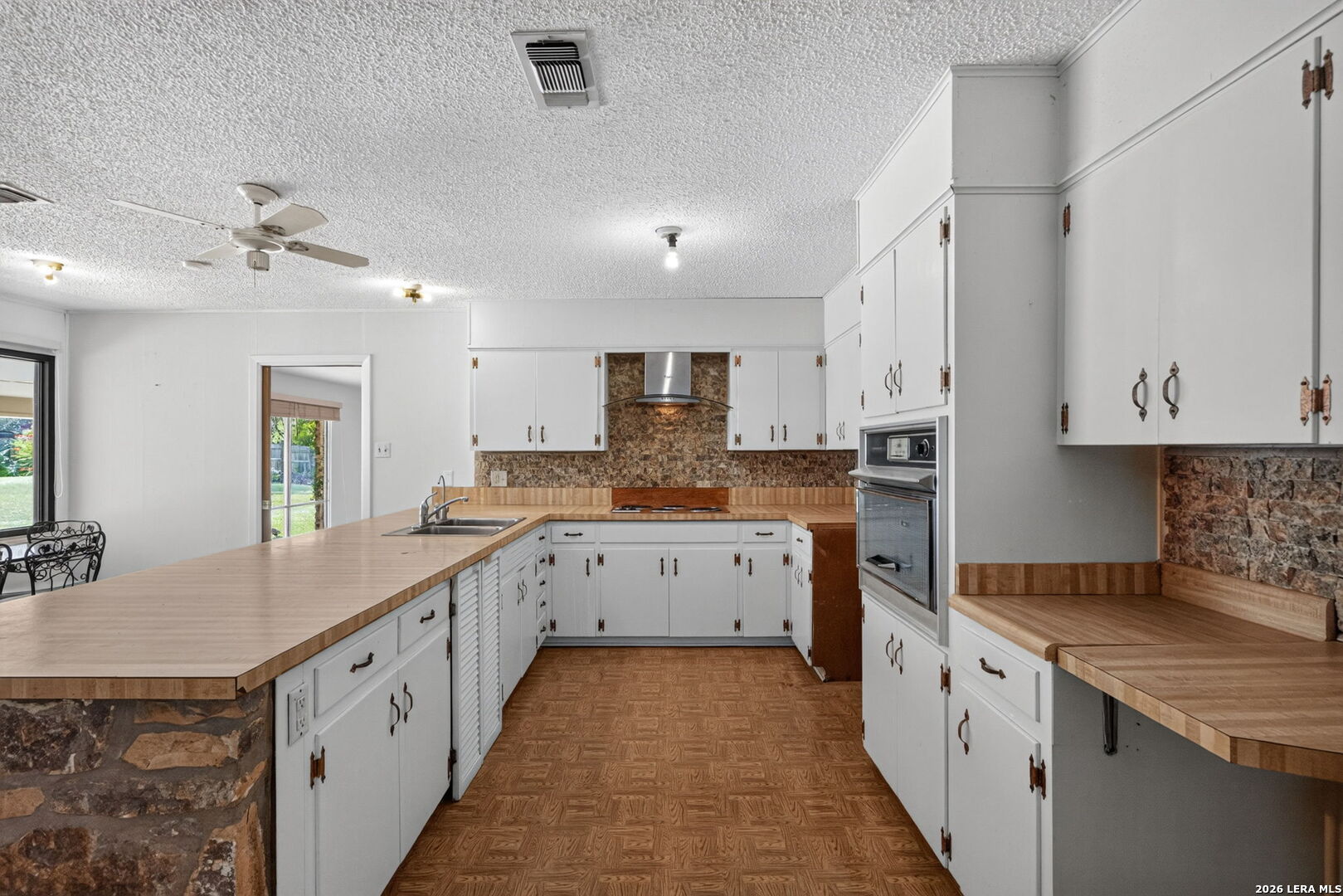 105 Doris Drive Universal City TX 78148