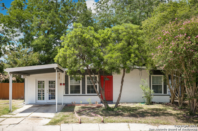2447 Eland Drive San Antonio TX 78213