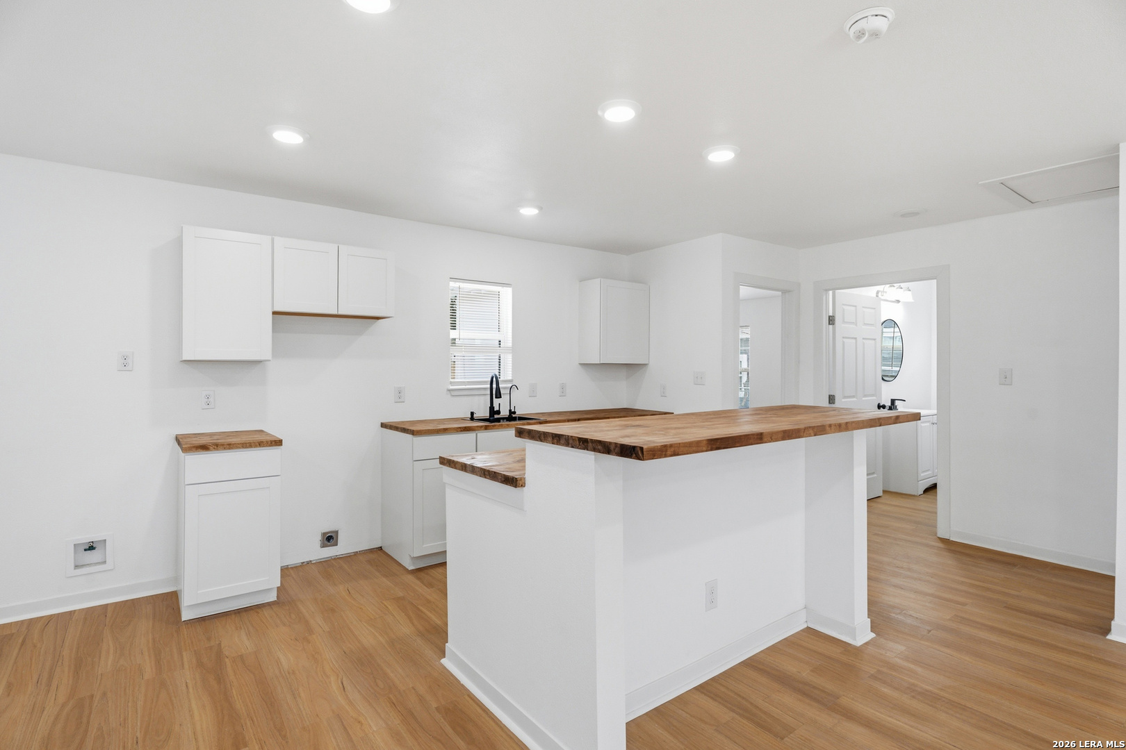 2151 E Crockett San Antonio TX 78202