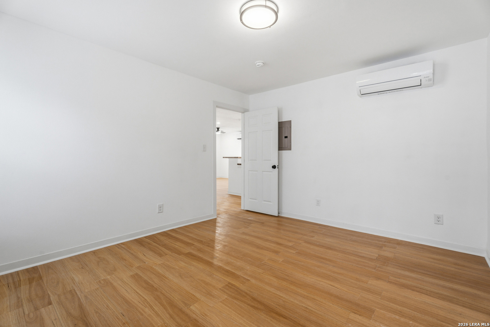 2151 E Crockett San Antonio TX 78202