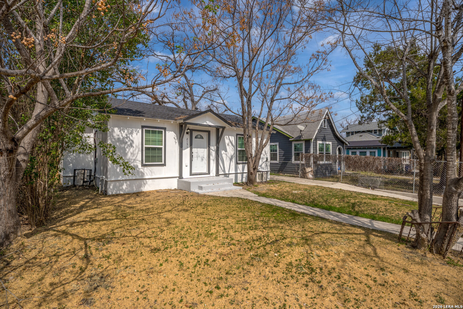 2151 E Crockett San Antonio TX 78202