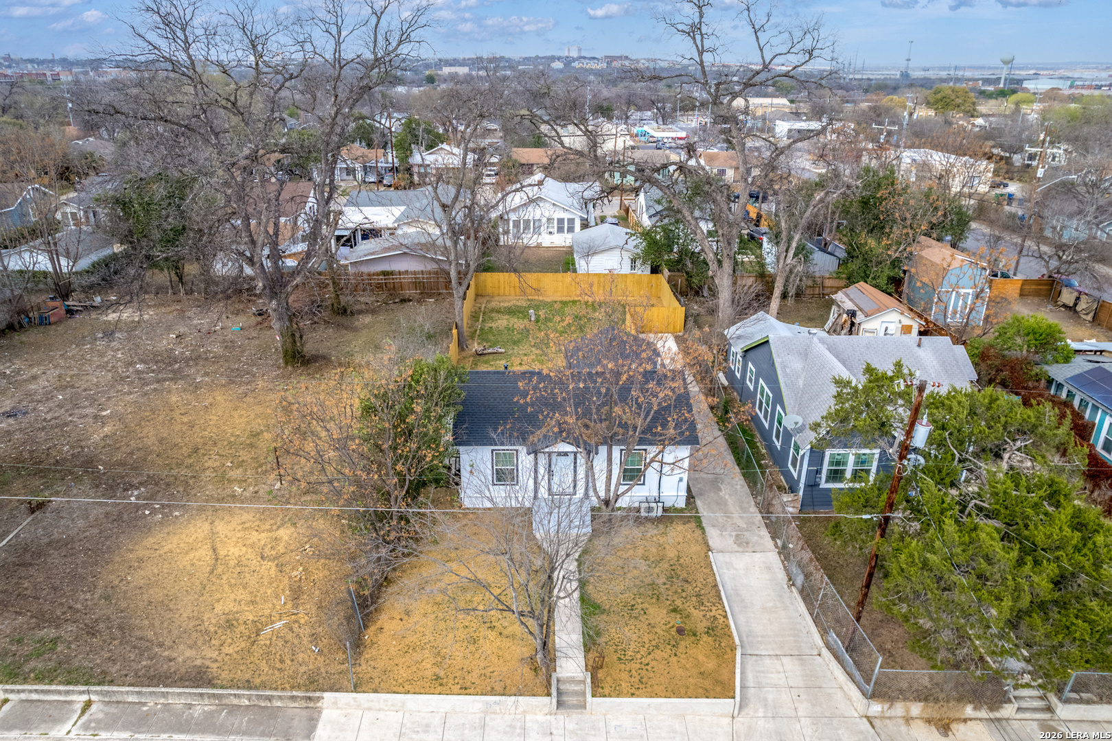 2151 E Crockett San Antonio TX 78202