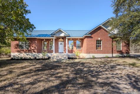 272 County Road 385 San Antonio TX 78253