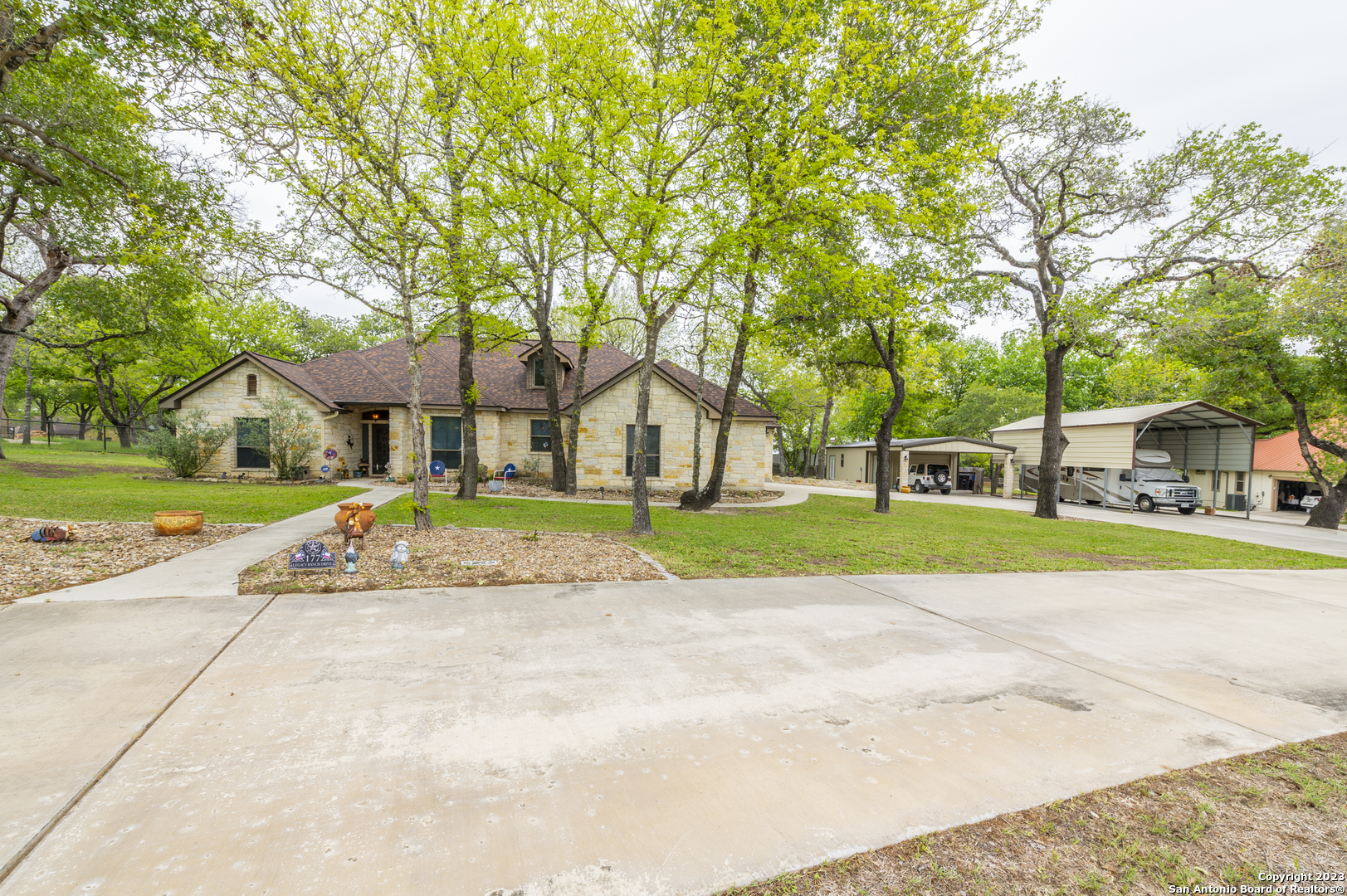 177 Legacy Ranch Drive La Vernia TX 78121