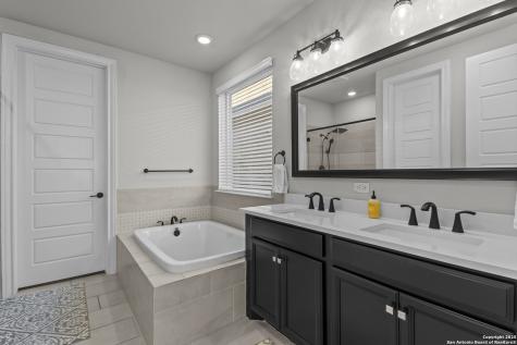 22924 Grande Vista San Antonio TX 78261