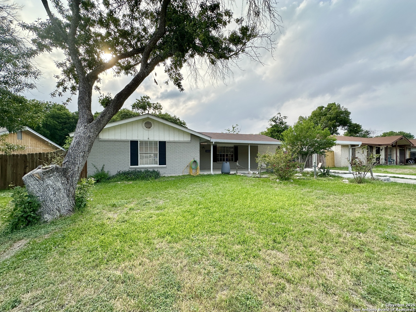 4835 Castle Sword San Antonio TX 78218