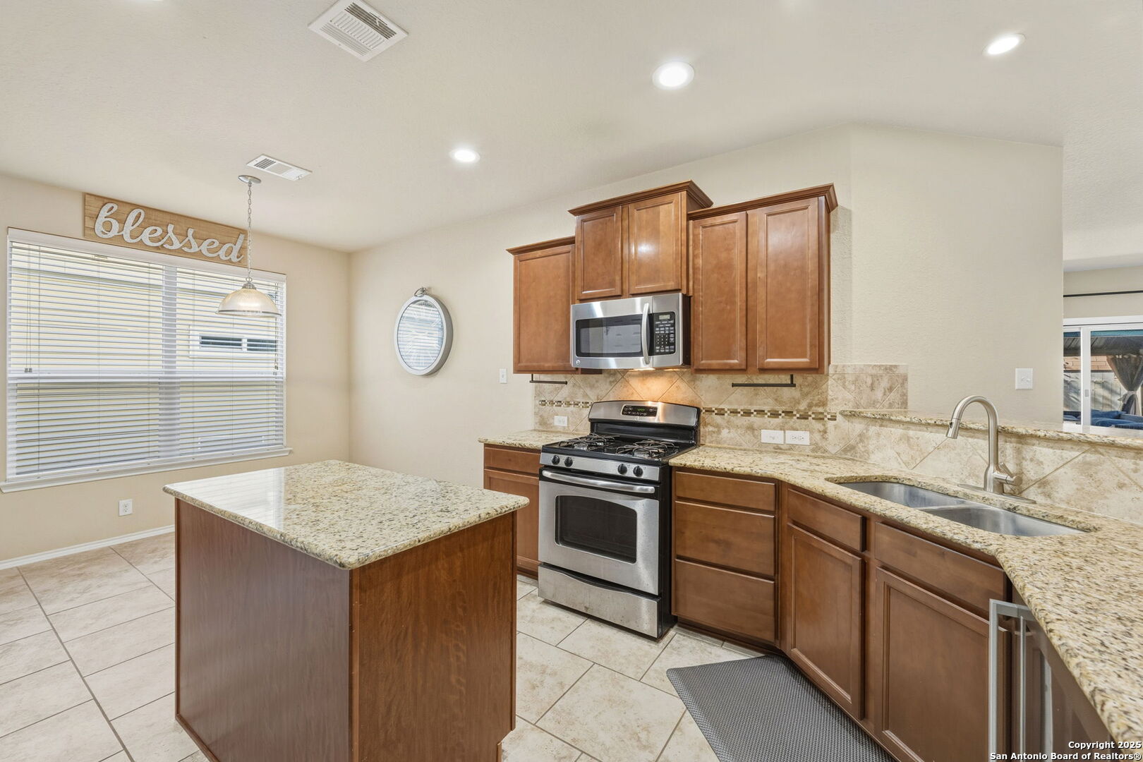 8819 Liberty Sky San Antonio TX 78254