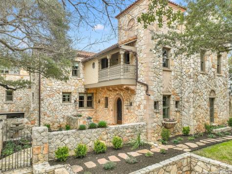 411 E Rosewood Avenue San Antonio TX 78212