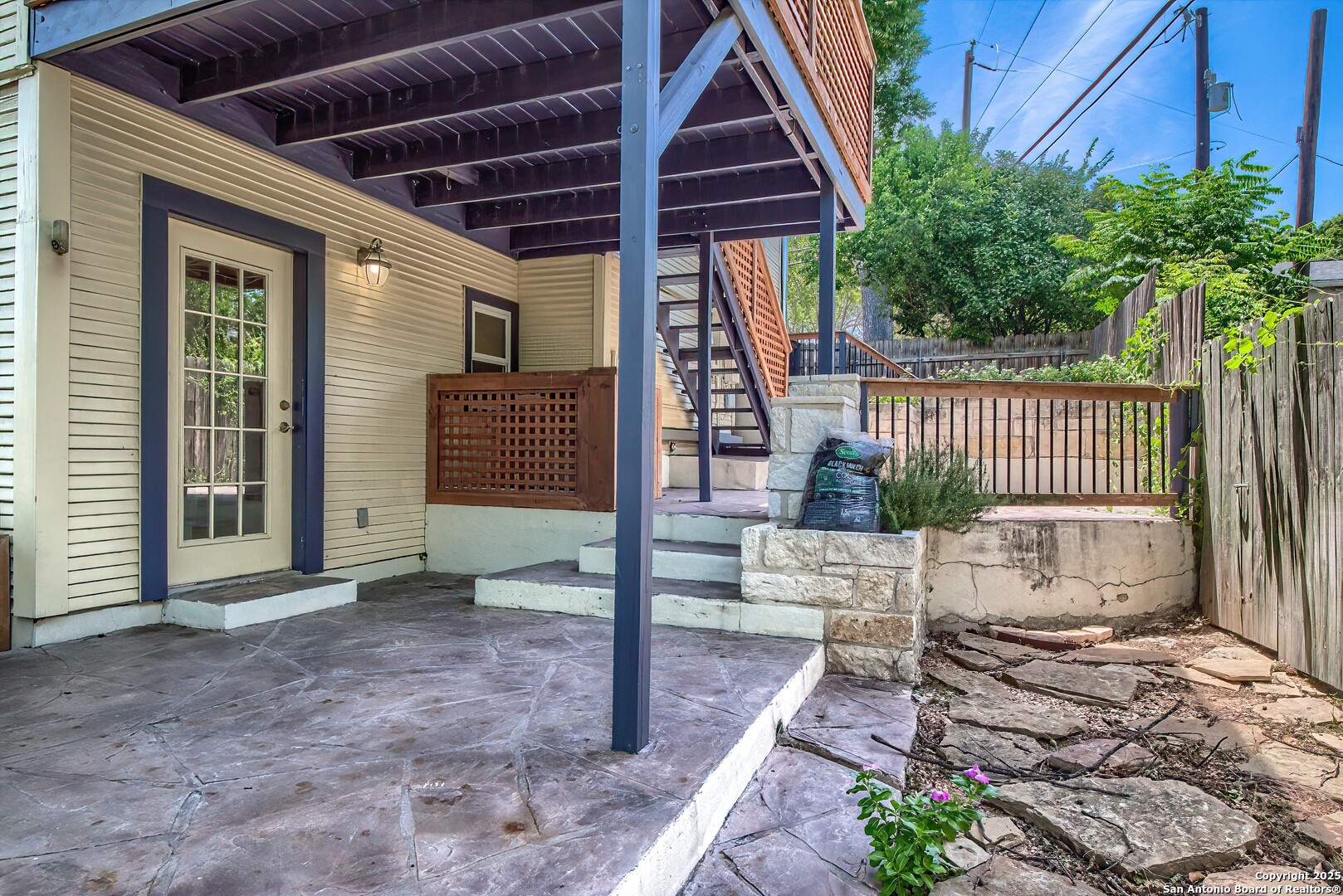 410 Kokomo Alamo Heights TX 78209