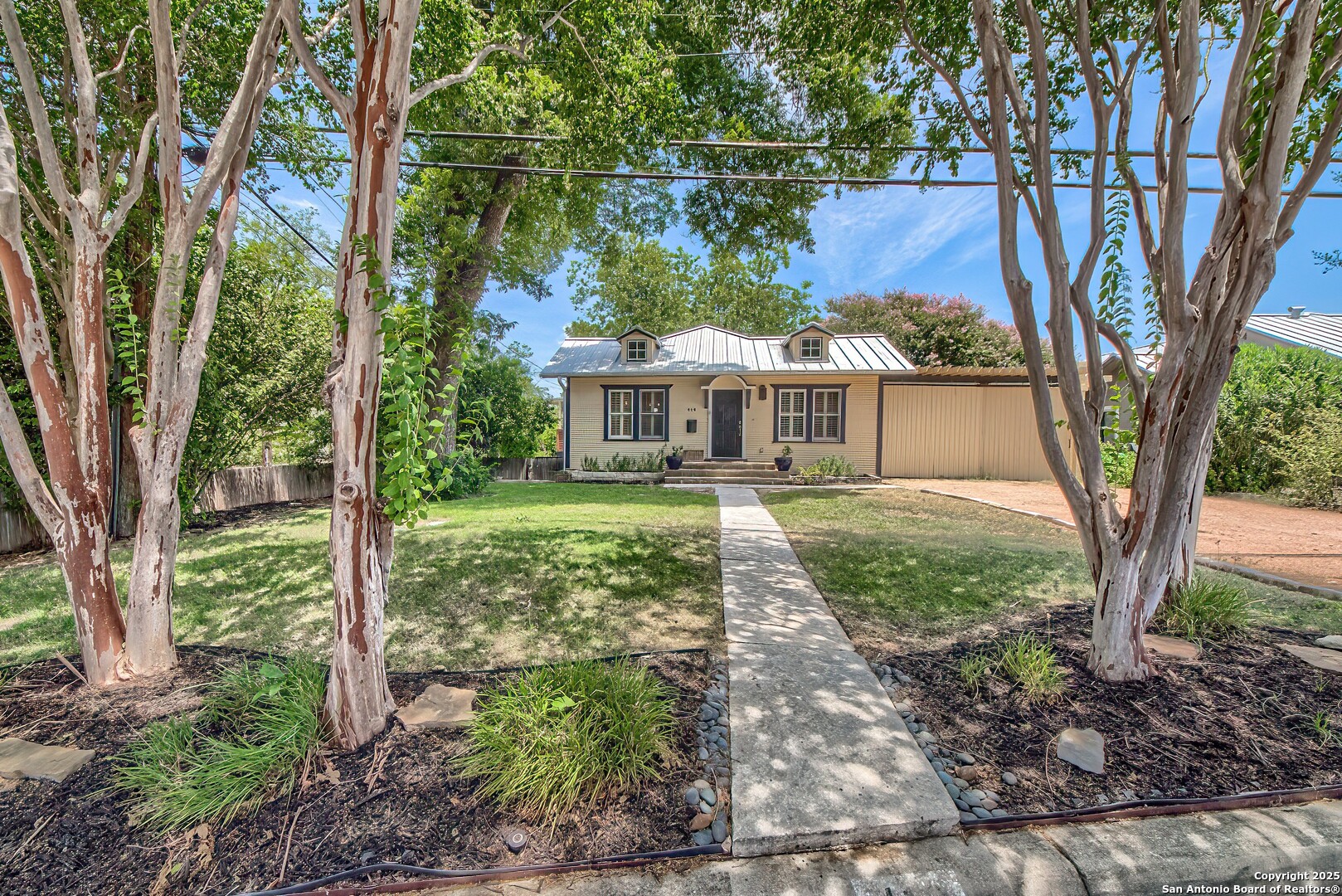 410 Kokomo Alamo Heights TX 78209