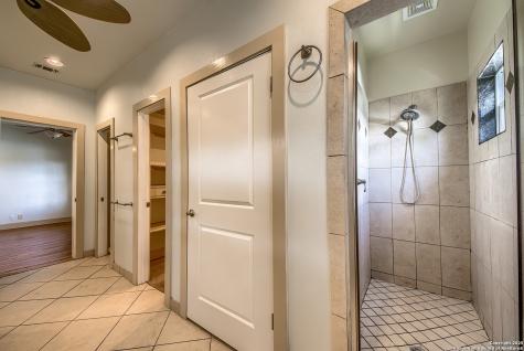 410 Kokomo Alamo Heights TX 78209