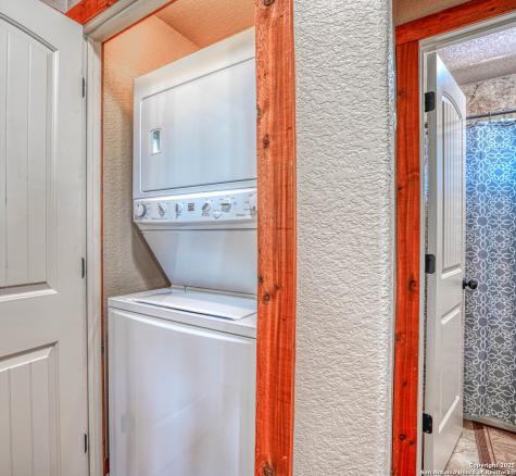 914 Pebble Beach Drive NW Lakehills TX 78063
