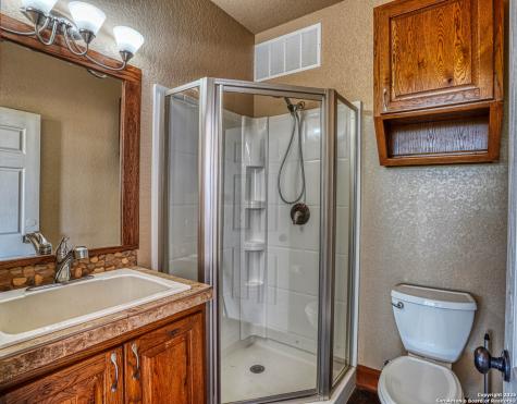 914 Pebble Beach Drive NW Lakehills TX 78063