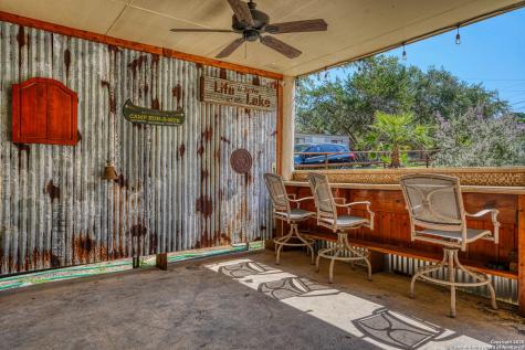 914 Pebble Beach Drive NW Lakehills TX 78063