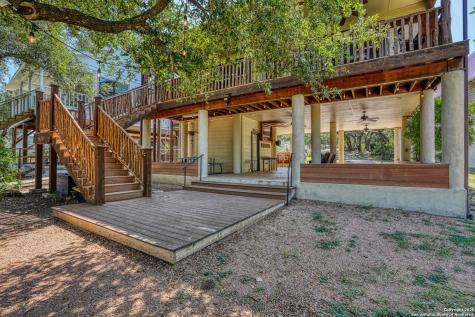 914 Pebble Beach Drive NW Lakehills TX 78063