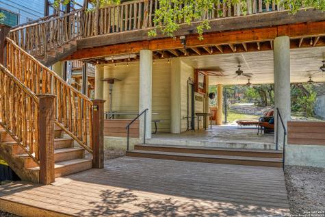 914 Pebble Beach Drive NW Lakehills TX 78063