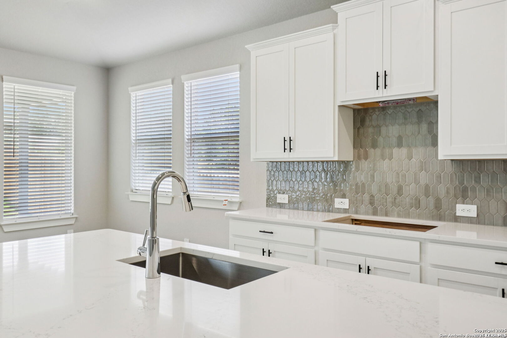 11451 Feather Vale San Antonio TX 78254