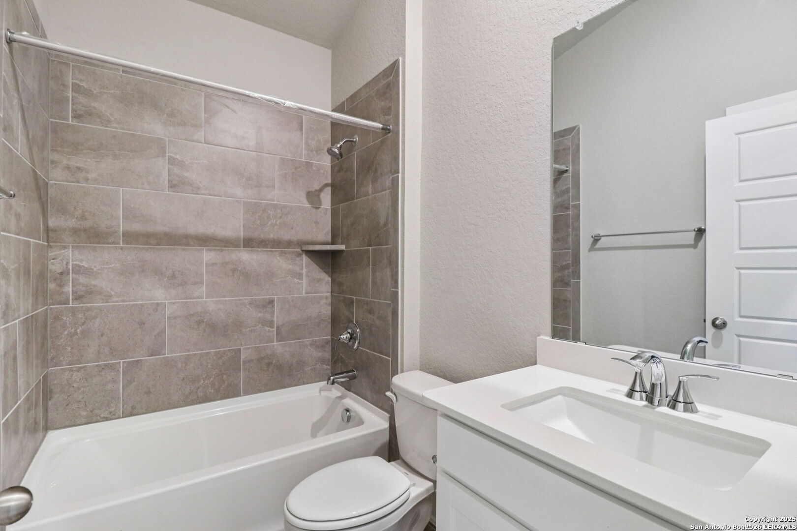 11451 Feather Vale San Antonio TX 78254