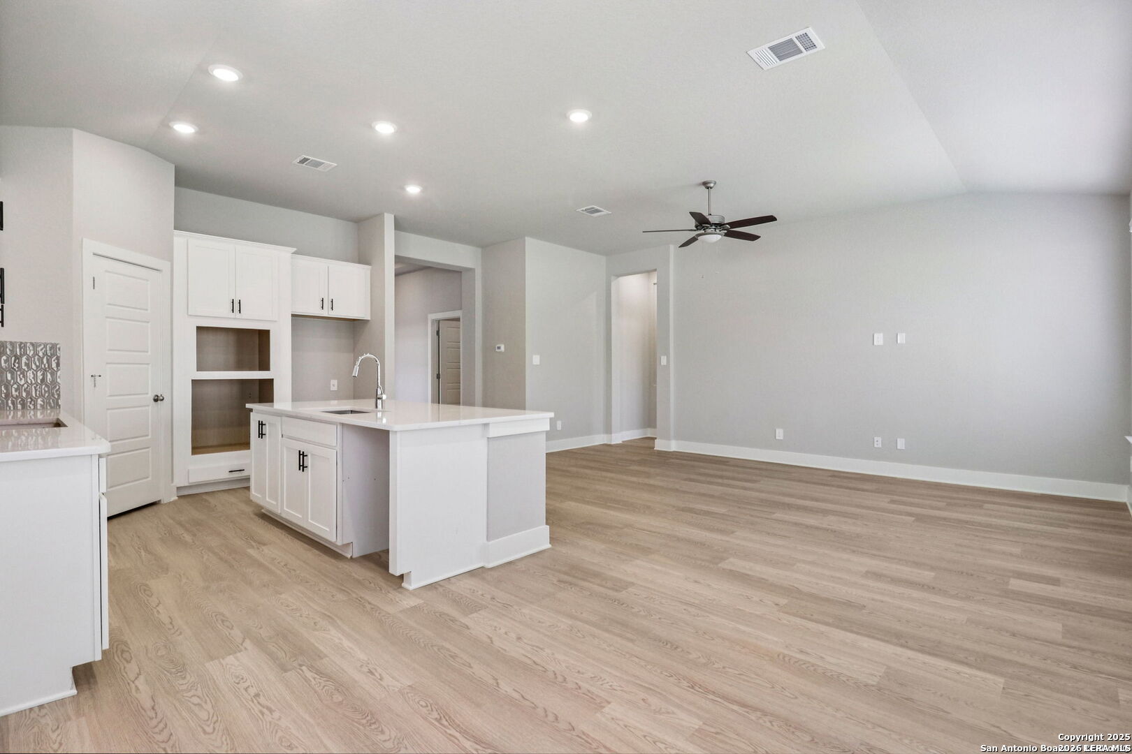 11451 Feather Vale San Antonio TX 78254