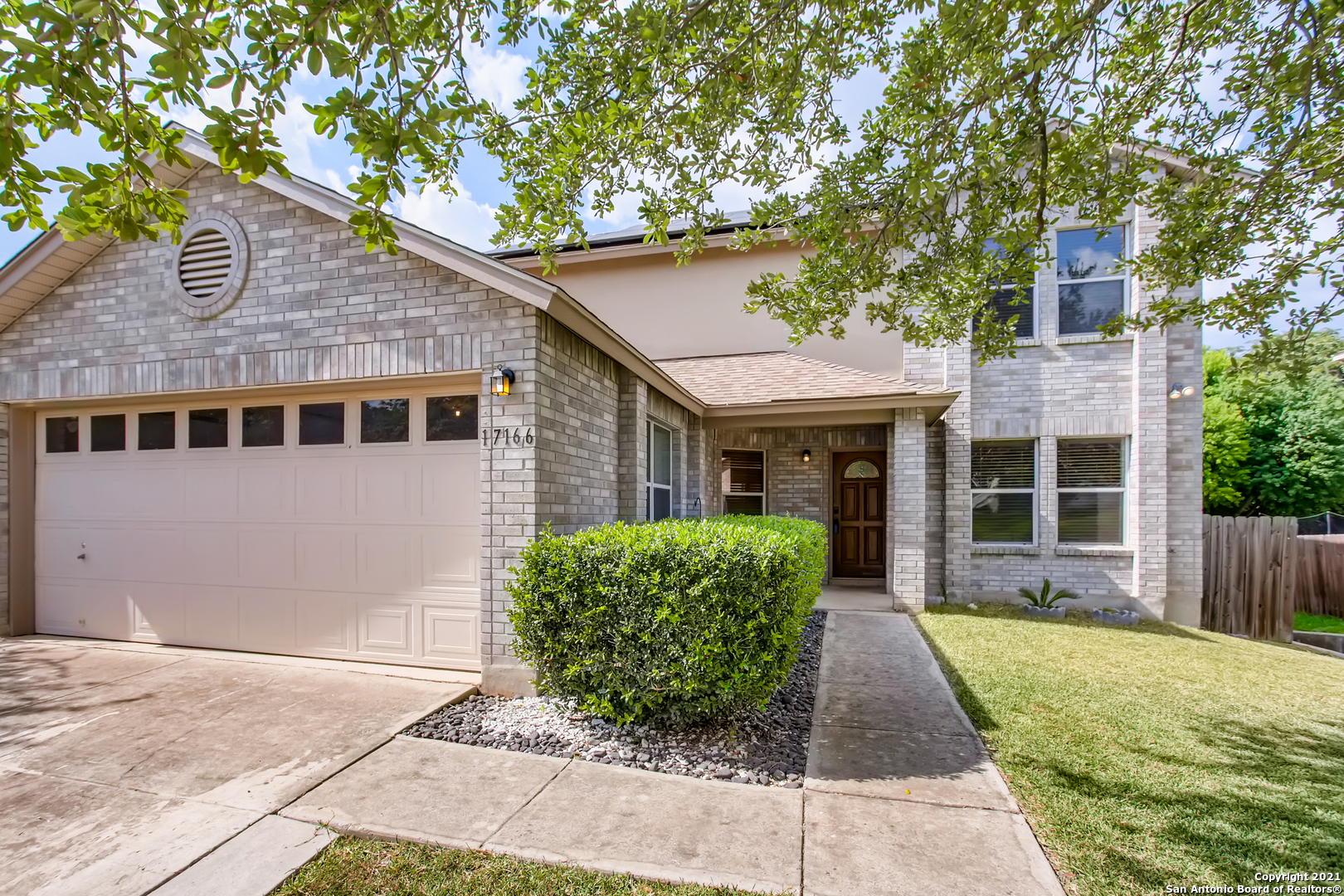 17166 Irongate Rail San Antonio TX 78247