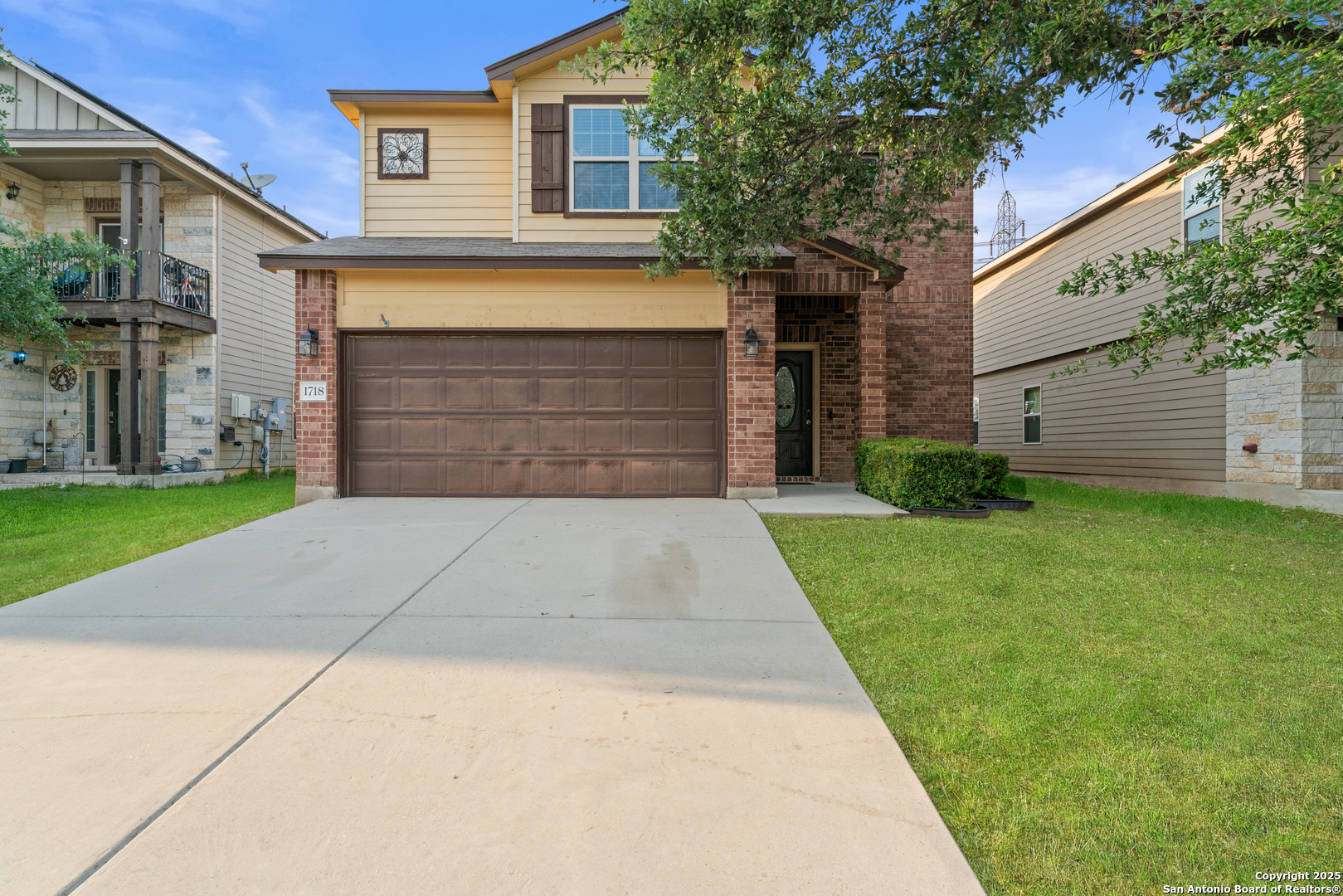 1718 Gray Fox Creek San Antonio TX 78245