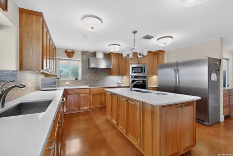 3263 Palomino Springs Bandera TX 78003